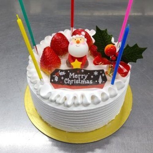 店頭にてX'masケーキのご予約承り中！(ネット、電話不可)